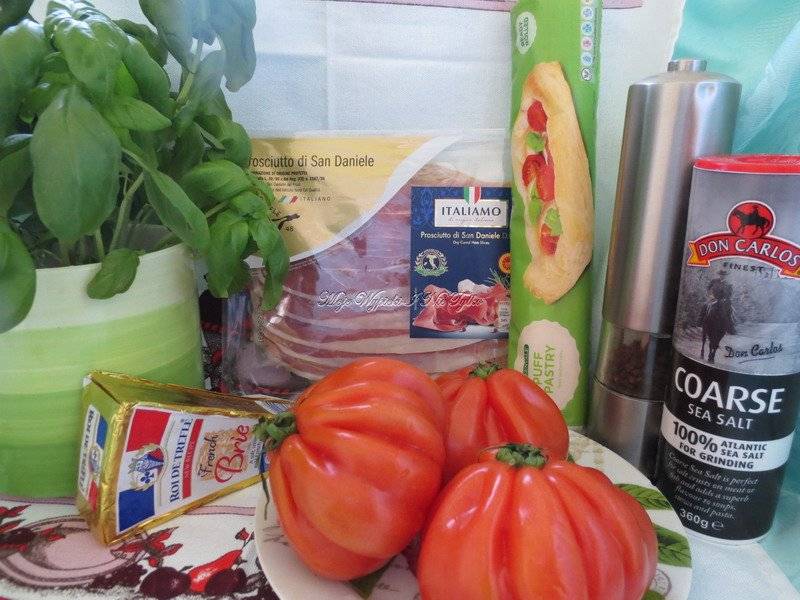 Tarta francuska z pomidorami i szynką parmeńską
