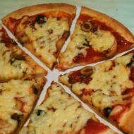 Pizza (Ciasto na Pizzę) z Kaszą Manną