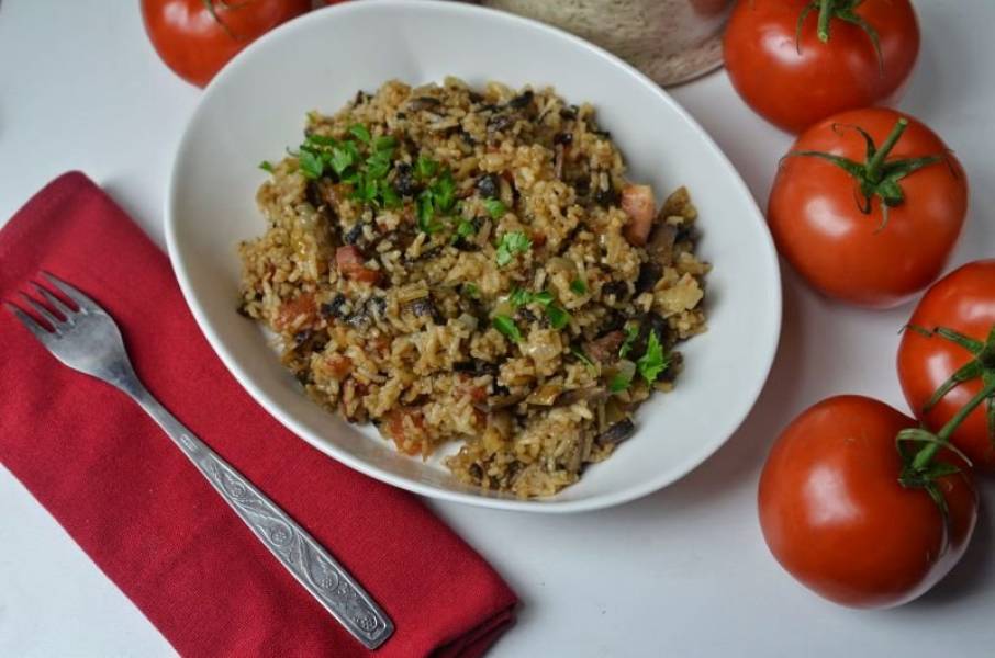 Risotto pieczarkowo - pomidorowe