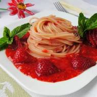 Spaghetti z truskawkami