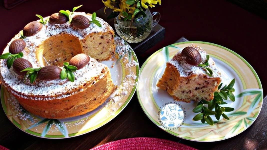 Babka z oranżadą i posypką