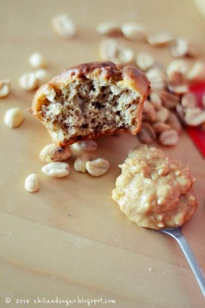 dietetyczne muffinki z masła orzechowego - bez mąki, cukru i tłuszczu // peanut butter muffins - flour, fat and sugar free