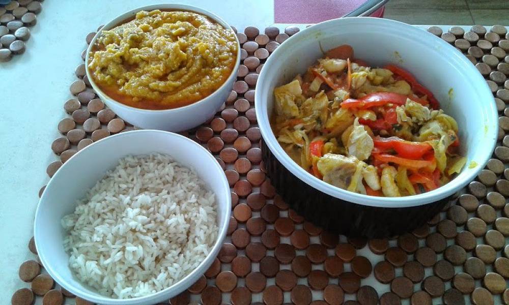 Moqueca de peixe com camarao czyli jak rozładować stres przy meczu Brazylia – Chille?