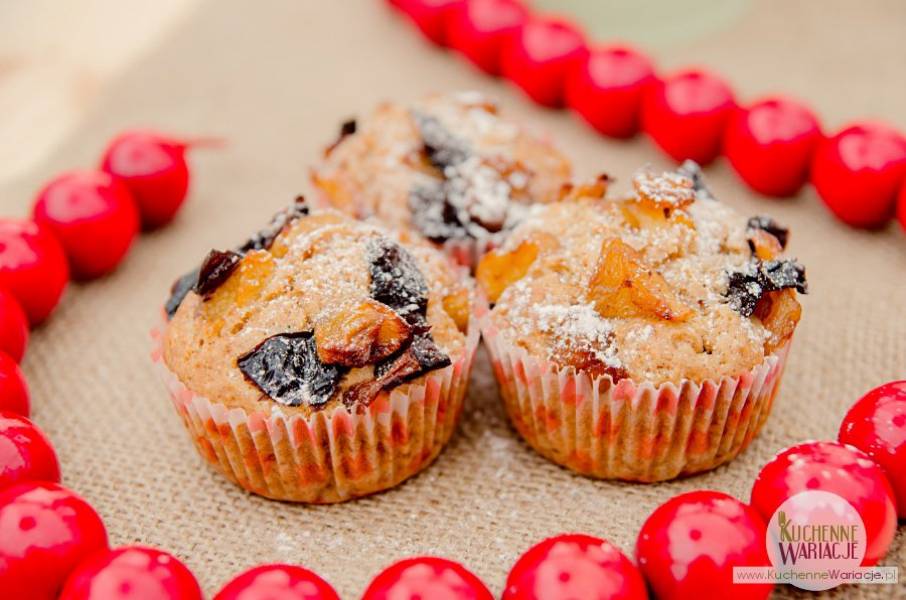 Muffinki małopolski smak – z jabłkami i śliwkami