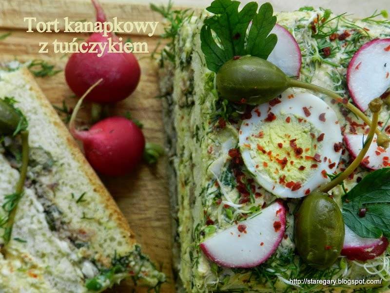 Tort kanapkowy z tuńczykiem