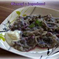 Pierogi z jagodami