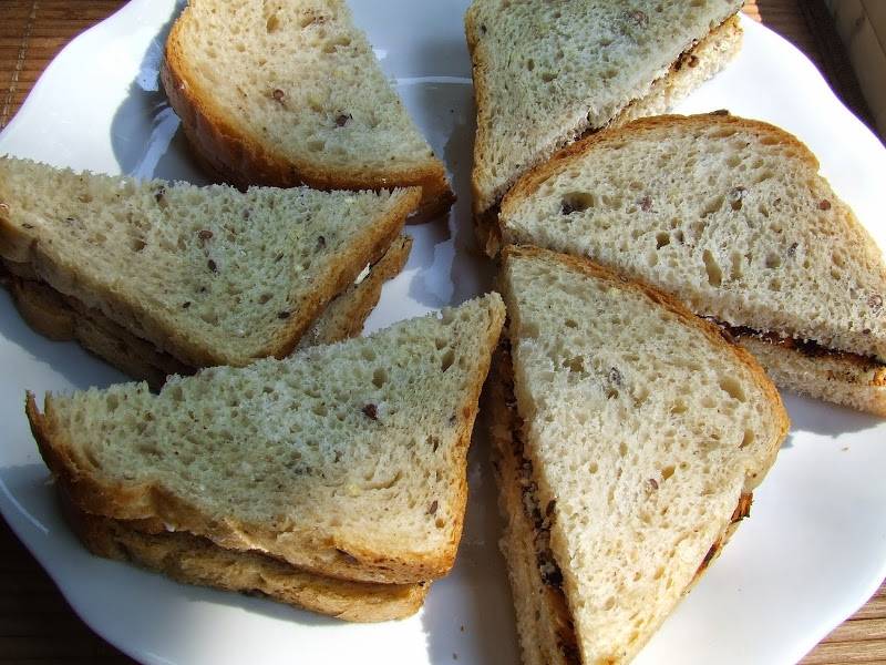 Toast sandwiches pani Beeton