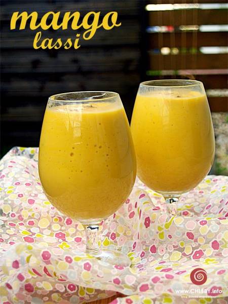 Mango lassi