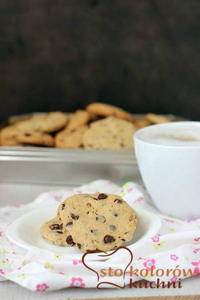 Pieguski z orzechami - Chocolate chip cookies