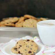 Pieguski z orzechami - Chocolate chip cookies