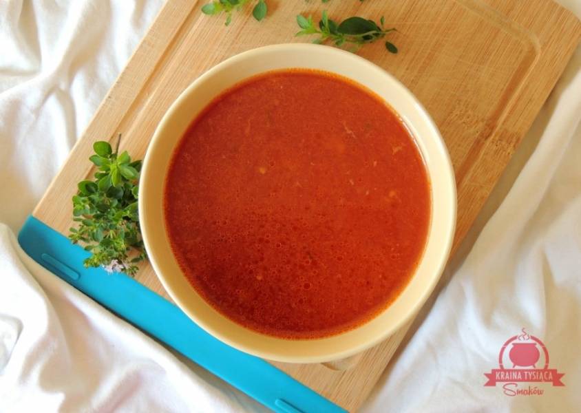 Jak zrobić zupę pomidorową ze świeżych pomidorów?
