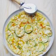 Frittata z cukinią i oregano z dodatkiem żółtego sera