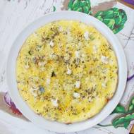 Frittata z kalafiorem, cukinią i czosnkiem