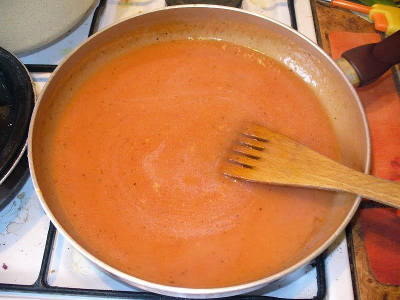 Jak uratować przypalony sos?