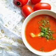 Zupa pomidorowa z kluseczkami (ze świeżych pomidorów).