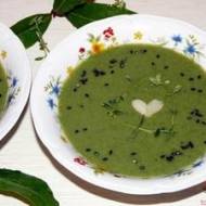 Kremowa zupa brokułowa ze szpinakiem