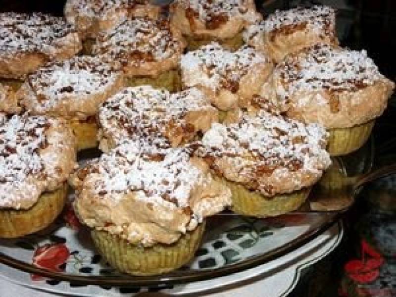 Muffinki szarlotkowe