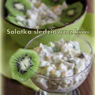 Sałatka śledziowa z kiwi