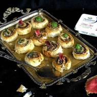 Wyrolowane smaczki - ciasto francuskie nadziewane warzywami i szynką Serrano