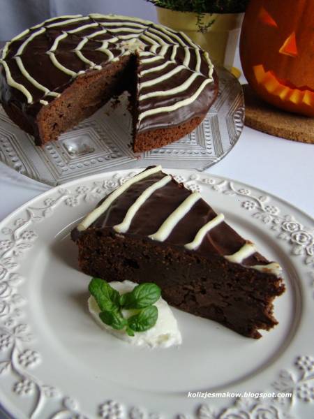 Kawowe brownie z pajęczyną na Halloween