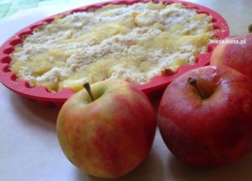 Tarta z jabłkami. Bez glutenu, bez laktozy i bez jajek