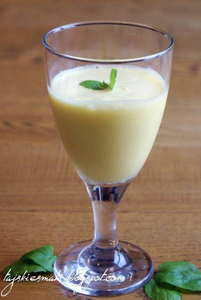 Smaki Indii: Mango Lassi i kilka słów o mango