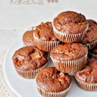 Kakaowe muffinki z jabłkiem i gruszką