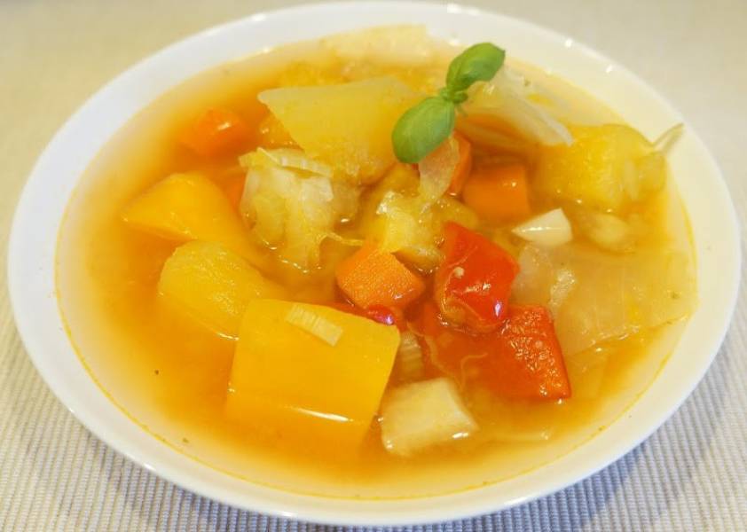 Zupełnie zwyczajna jesienna zupa warzywna
