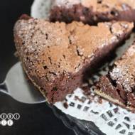 Ciasto czekoladowe pieczone w kąpieli wodnej