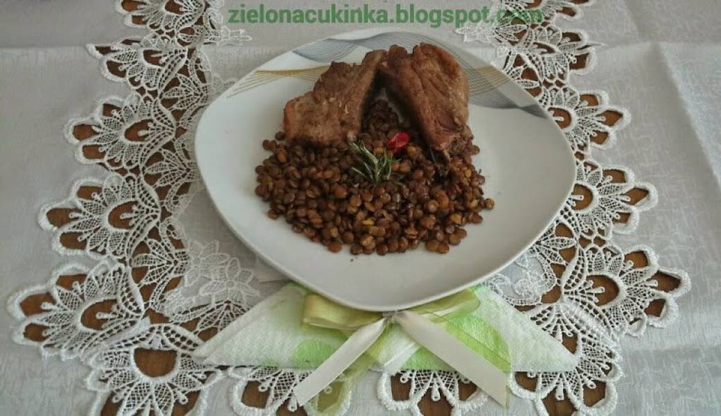Żeberka z soczewicą - costine con lenticchie