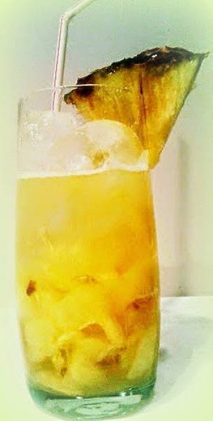 Abacaxirosca czyli drink ananasowy czy wariacje nt caipirosca