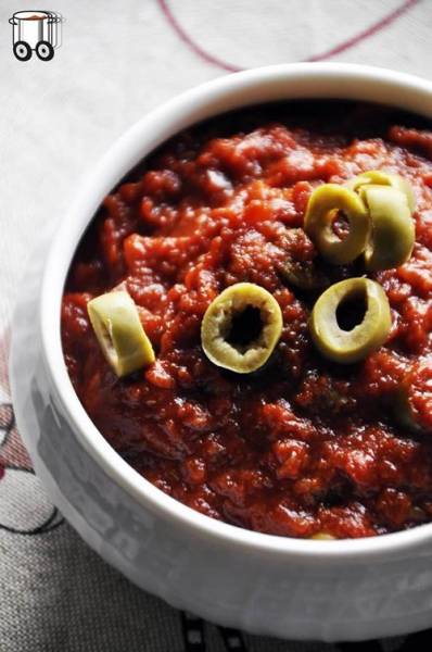 Najlepszy wegański sos pomidorowy