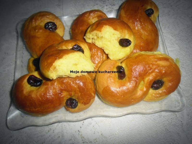 Lussekatter (Oczy św. Łucji)