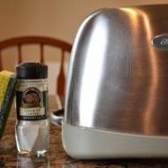 Jak czyścić sprzęt kuchenny cz. 7 – Czyszczenie tostera/opiekacza do kanapek