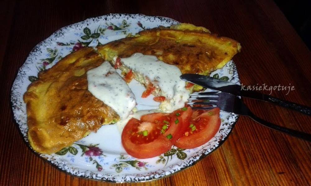 Omlet z szynką, papryką i serem