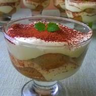 tiramisu w pucharkach