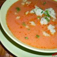 Zupa pomidorowa z szarymi kluskami