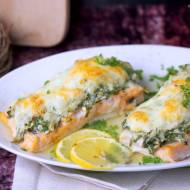 Łosoś zapiekany ze szpinakiem i mozzarellą / Salmon baked with spinach and mozzarella