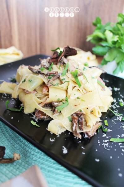 Pappardelle with bacon and dried muschrooms