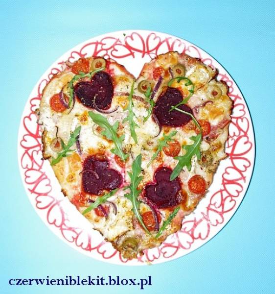 Serdeczna pizza na Światowy Dzień Pizzy