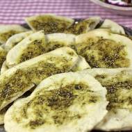 Manakisz- arabska pizza z za'atarem