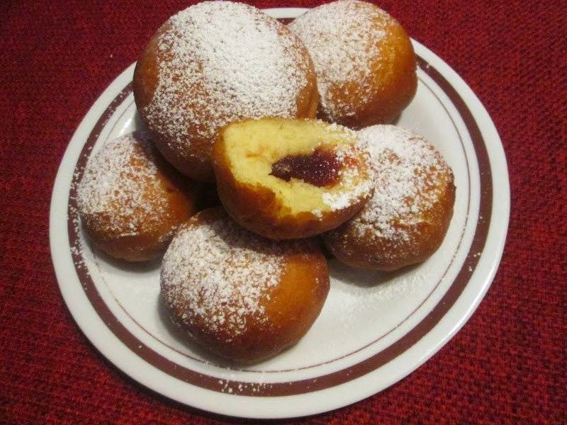 Pączki z różą