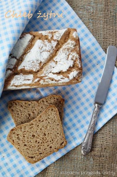 Najprostszy chleb żytni na zakwasie