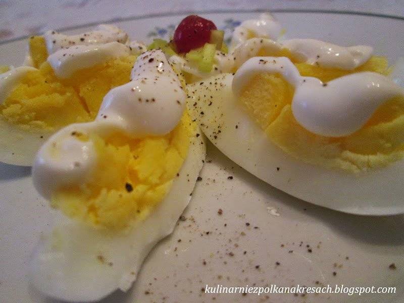 jajka gotowane na twardo