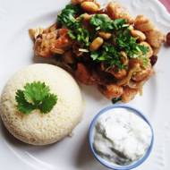 Kurczak w stylu marokańskim z kuskusem i sosem tzatziki