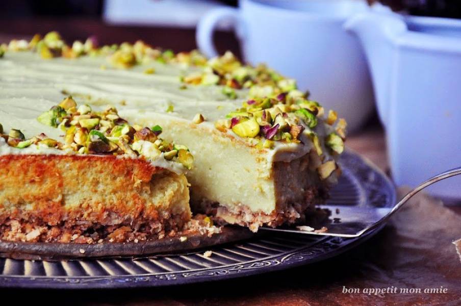 Sernik pistacjowy z nutą imbiru (pistachio & lime cheesecake)