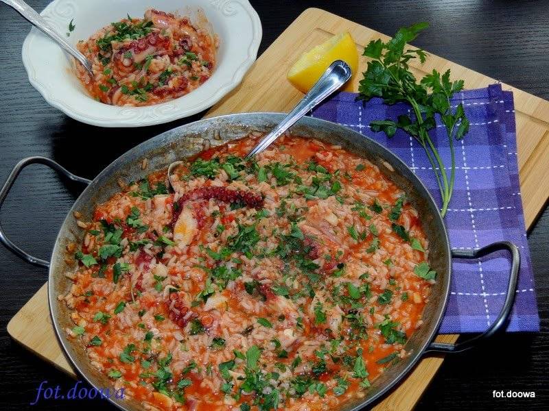 Arroz de Polvo czyli Potrawka z ośmiornicy z ryżem