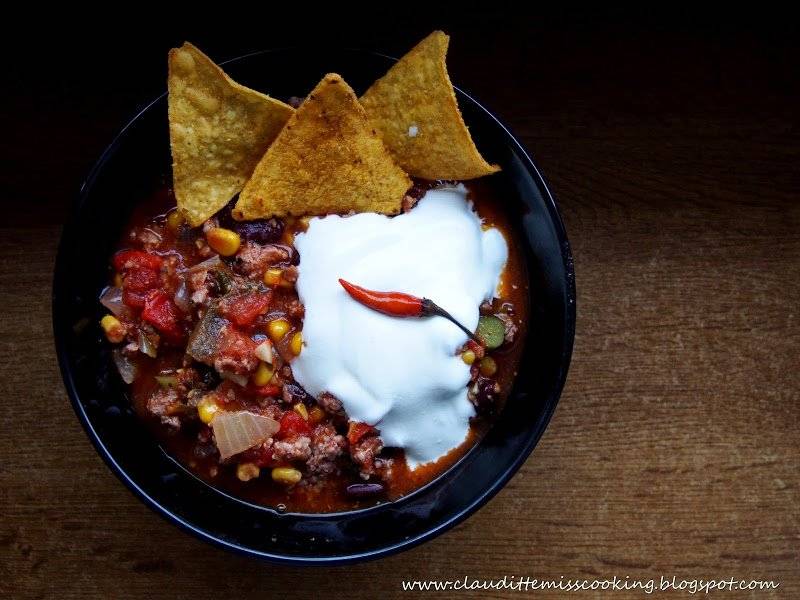 CHILLI CON CARNE  z Kamis