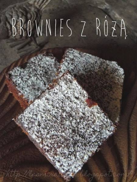 Terapeutyczne brownies z różą