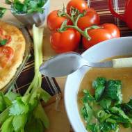 Błyskawiczna zupa pomidorowa ze świeżych pomidorów.